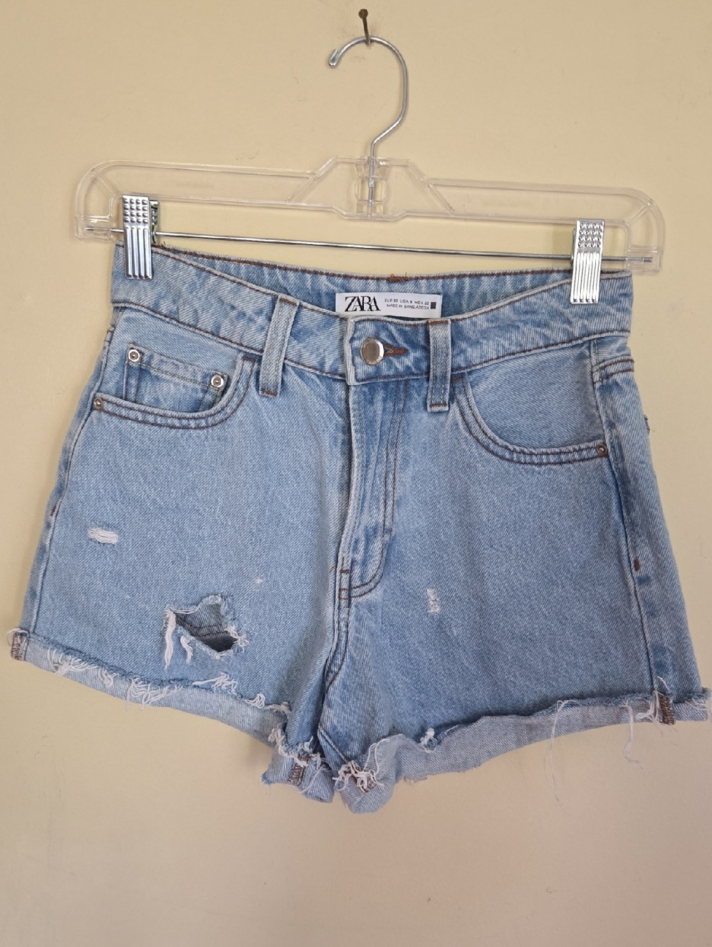 Zara Light Wash Distressed Cutoff Denim Shorts